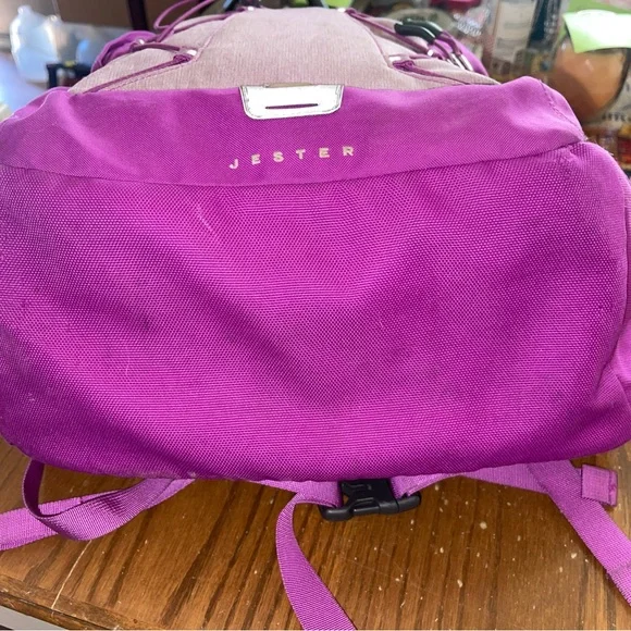 The North Face Jester Backpack - Picture 5 of 11